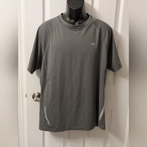 Athletic Works Dark Gray Short Sleeve Tee